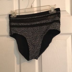 Lululemon bathing suit bottoms